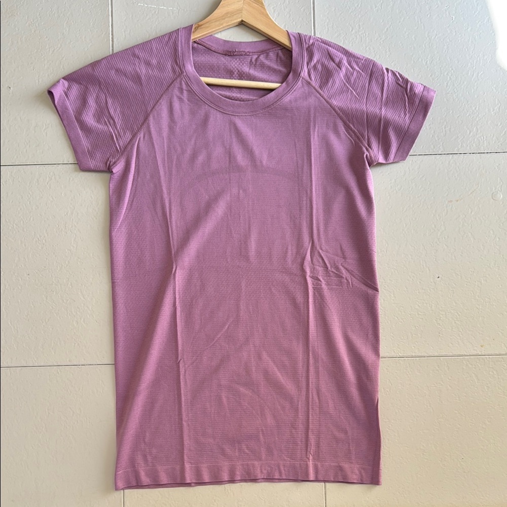 lululemon athletica Purple Short Sleeve Tee